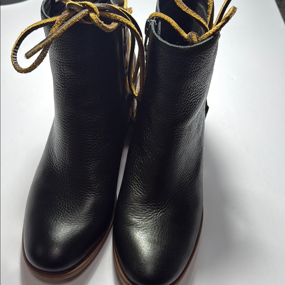 Korks Black Women's Ankle Boots Size 7.5M - Picture 2 of 12